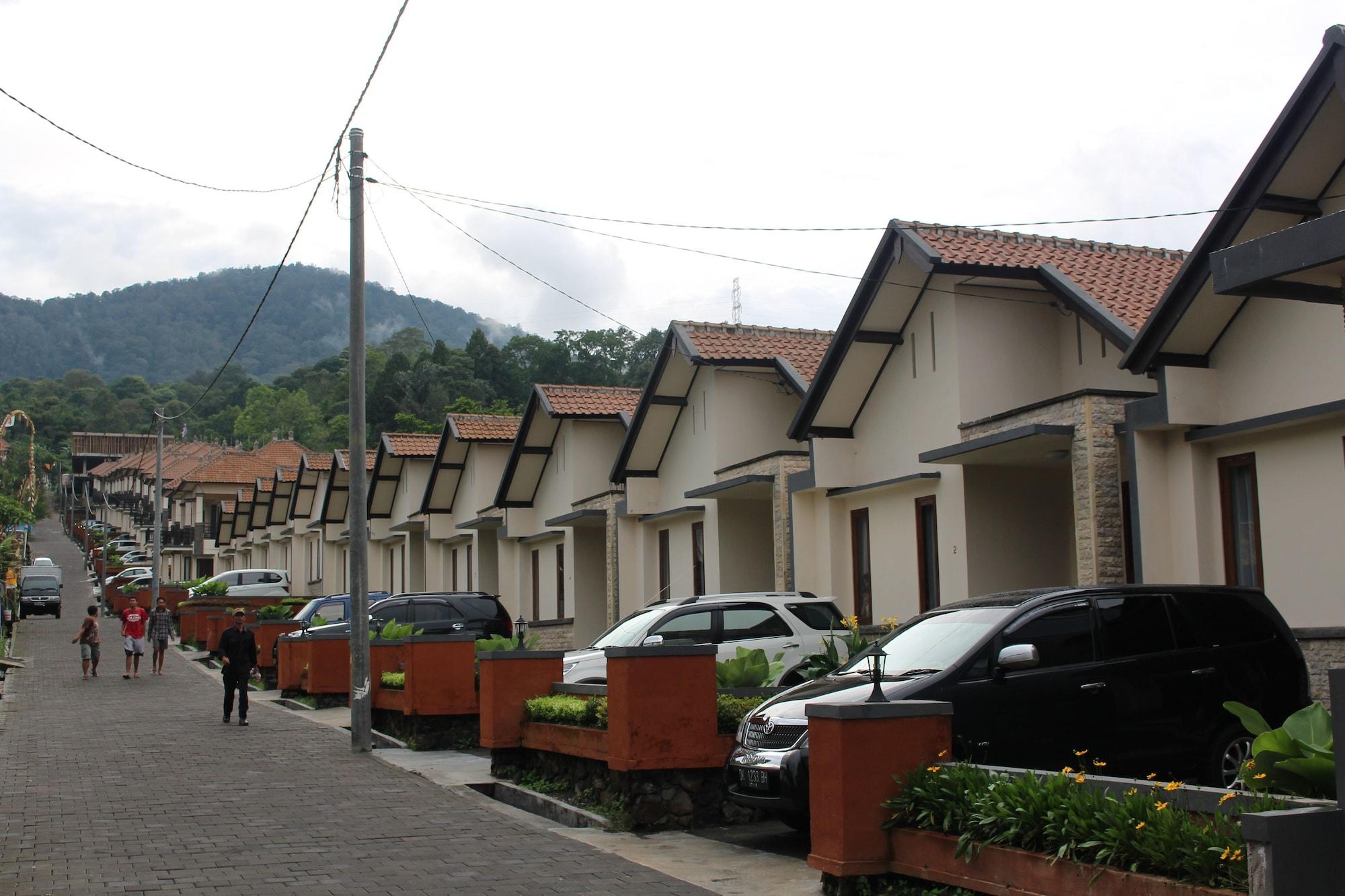 CLV Hotel&Villa Bedugul  Esterno foto
