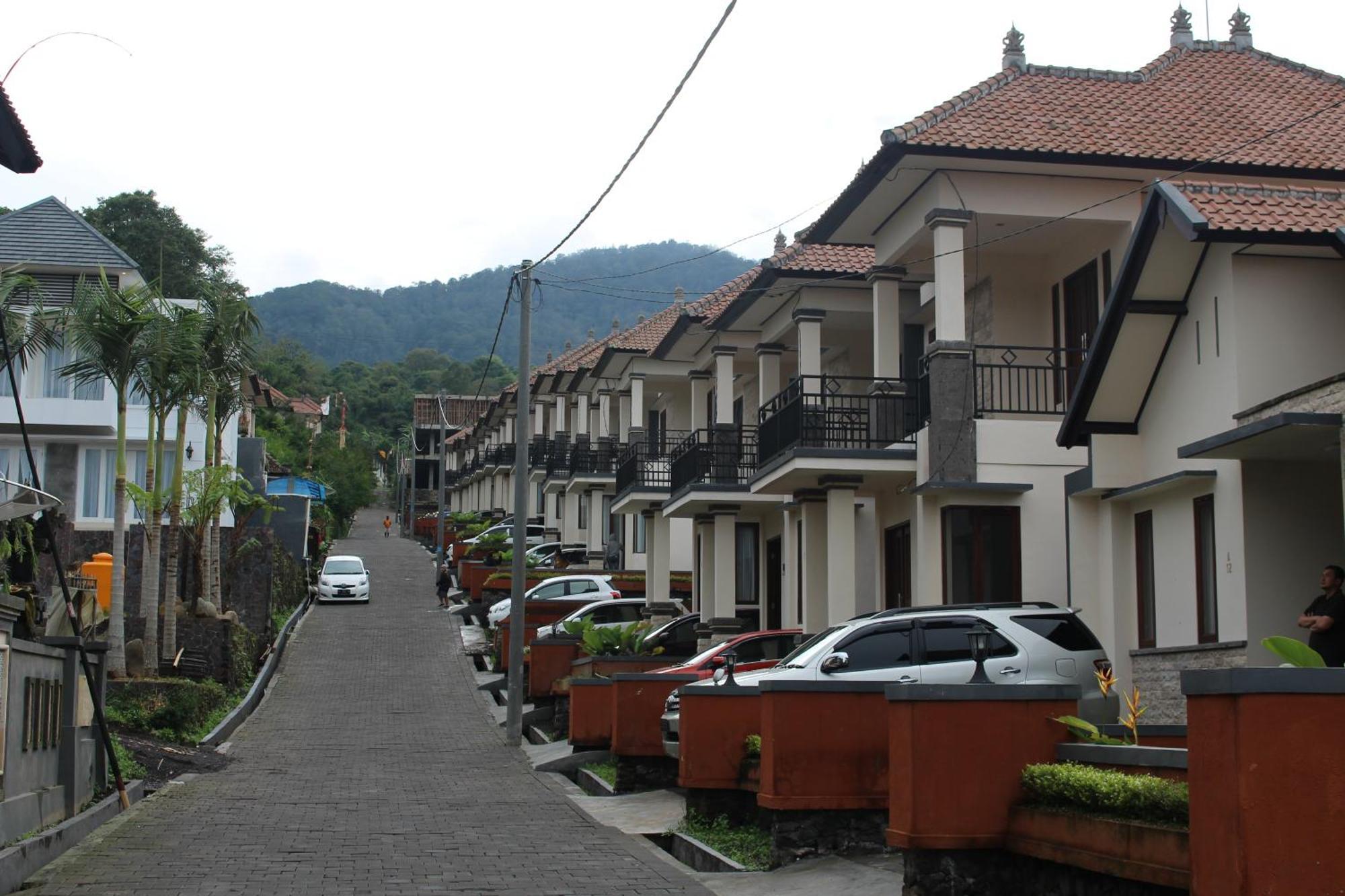 CLV Hotel&Villa Bedugul  Esterno foto